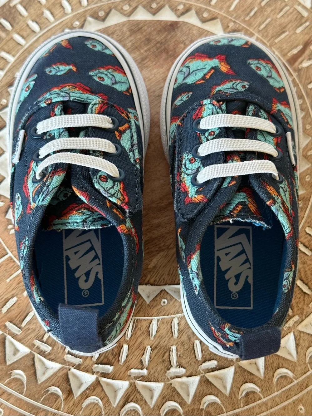 Vans Toddler Piranha Fish Print Canvas Sneakers Size 6.5